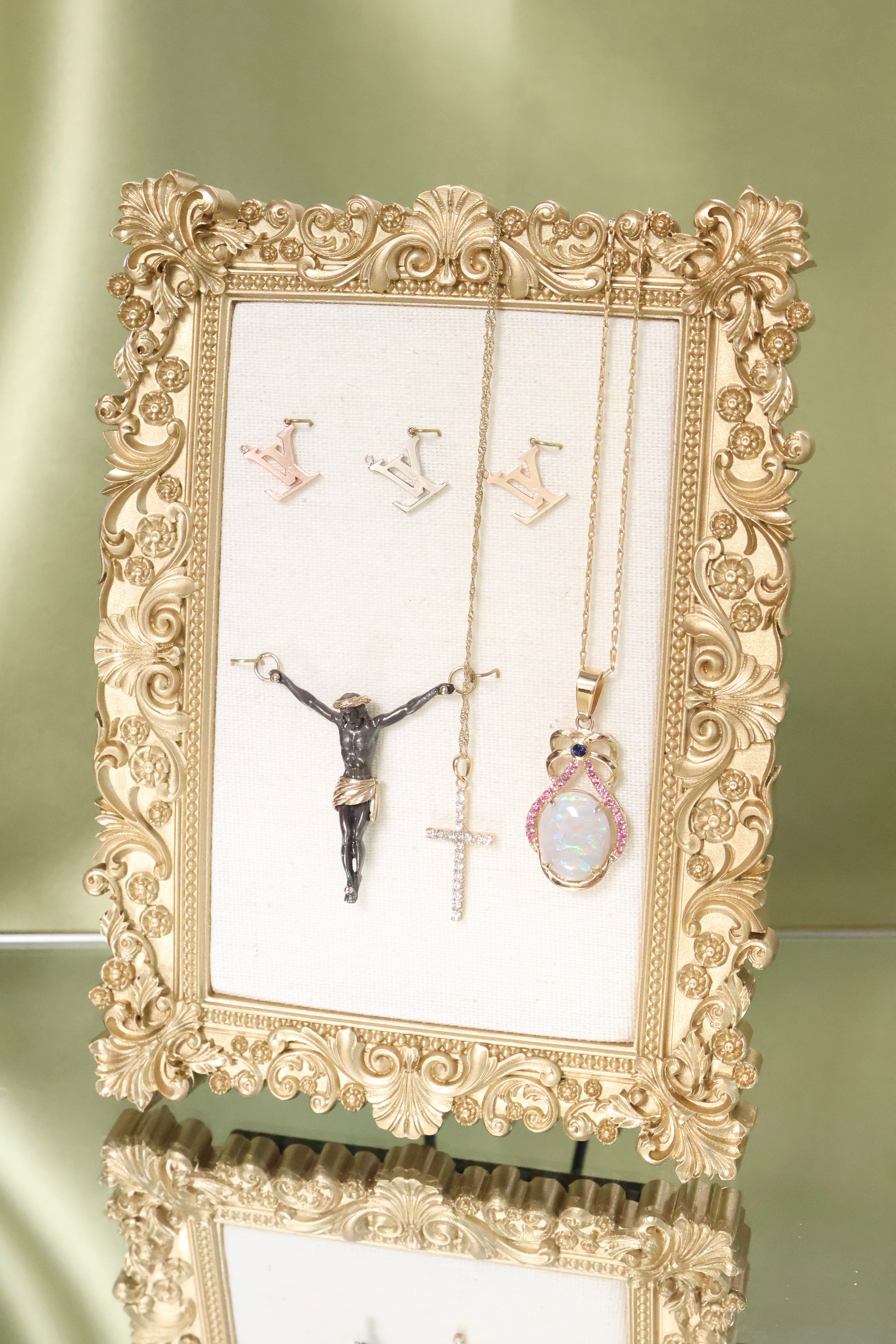 Gold Necklaces