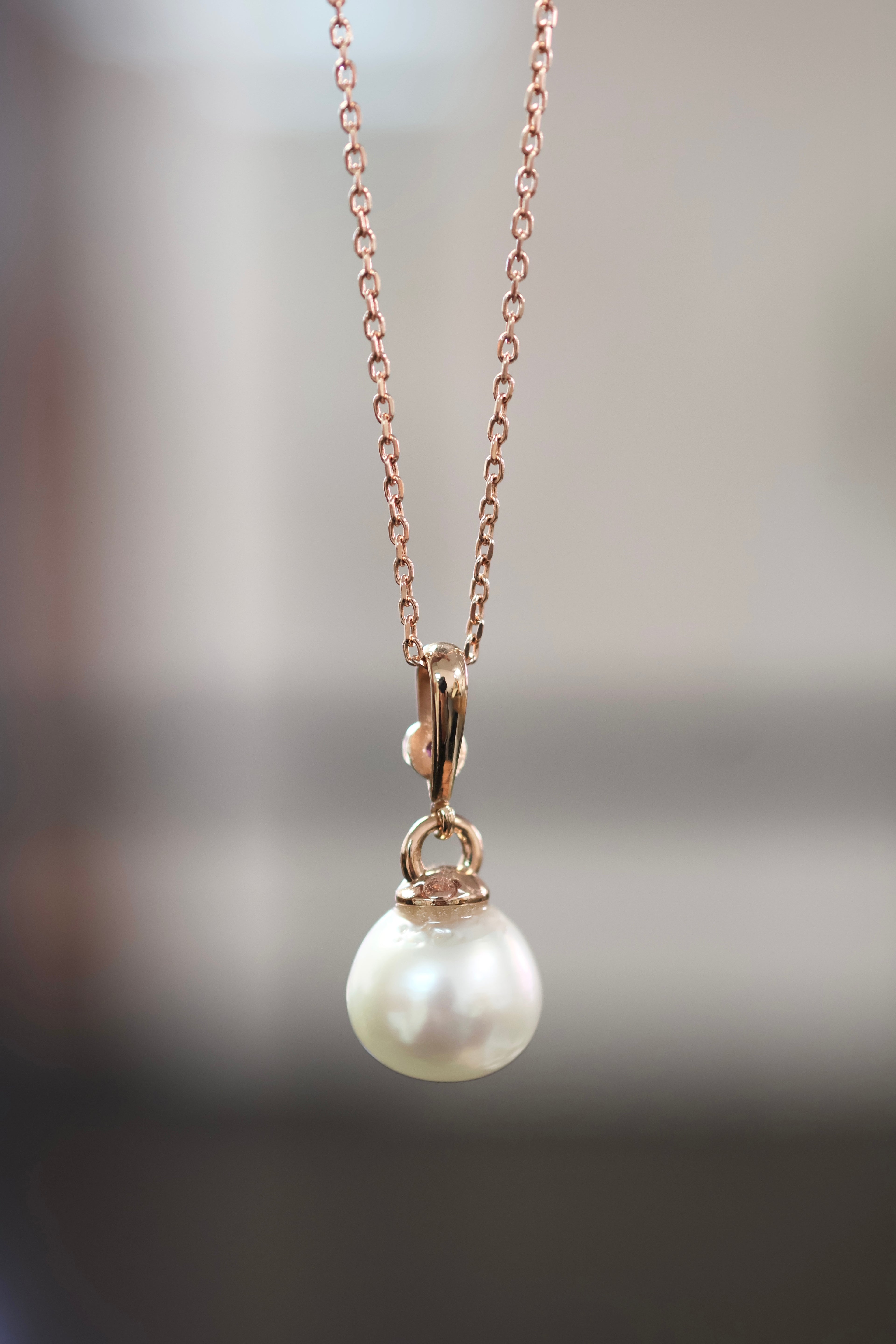 Rose Gold Pearl Pendant Necklace – 14K Rose Gold