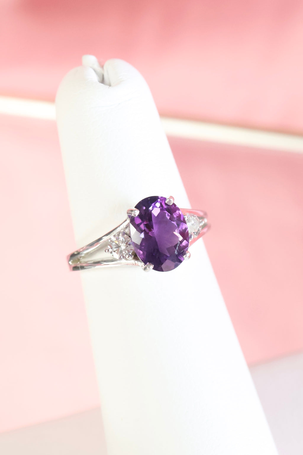 Amethyst & Lab Grown Diamond Ring | 14K Gold