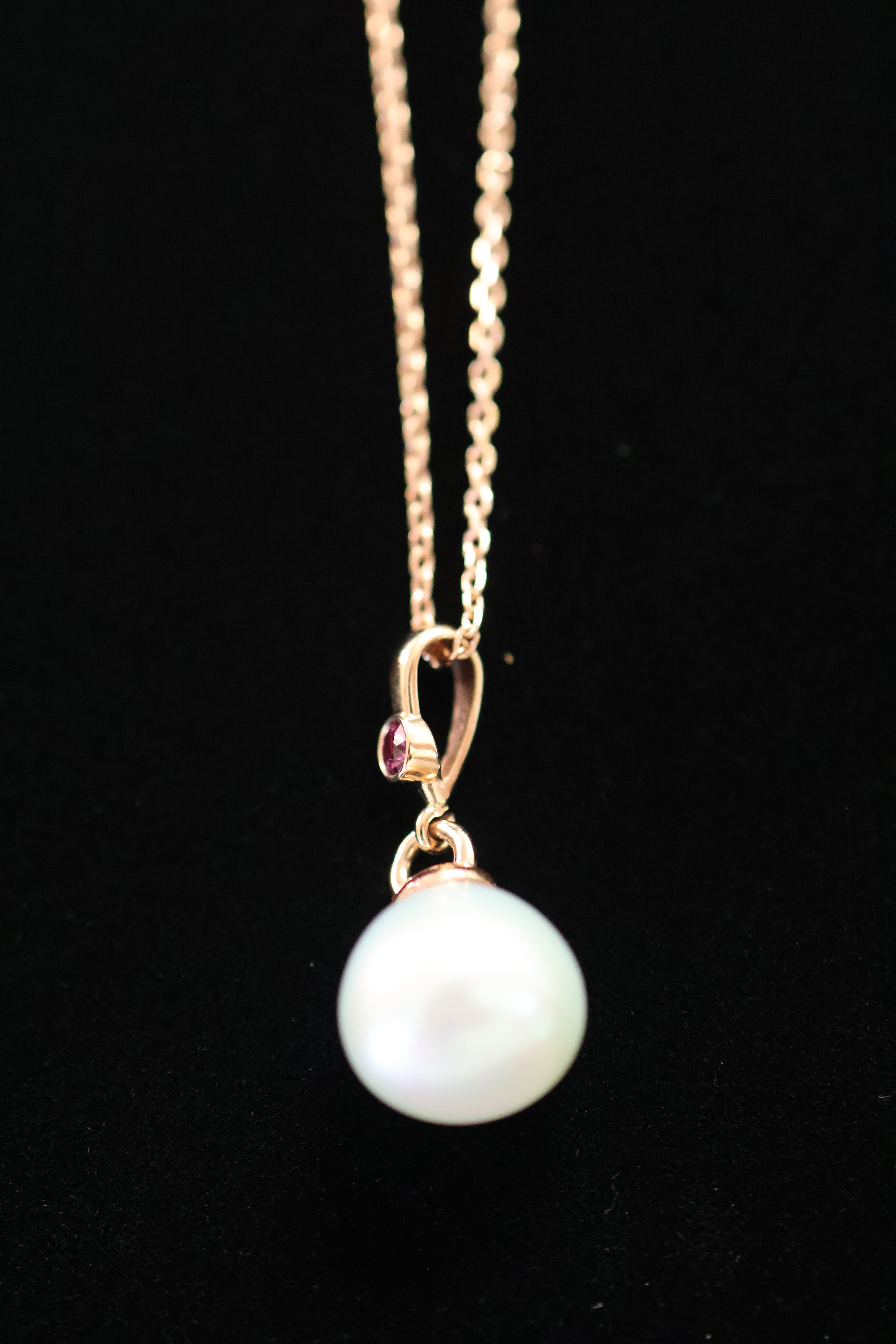 Rose Gold Pearl Pendant Necklace – 14K Rose Gold
